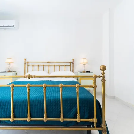 La Corte Di Colombo Guest house *